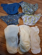 4 Grovia Snap Shells and 11 Inserts