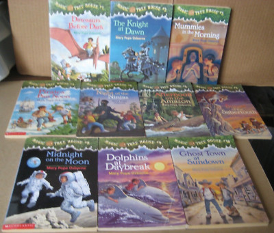Magic Tree House Chapter Books by Mary Pope Osborne (sequence 1