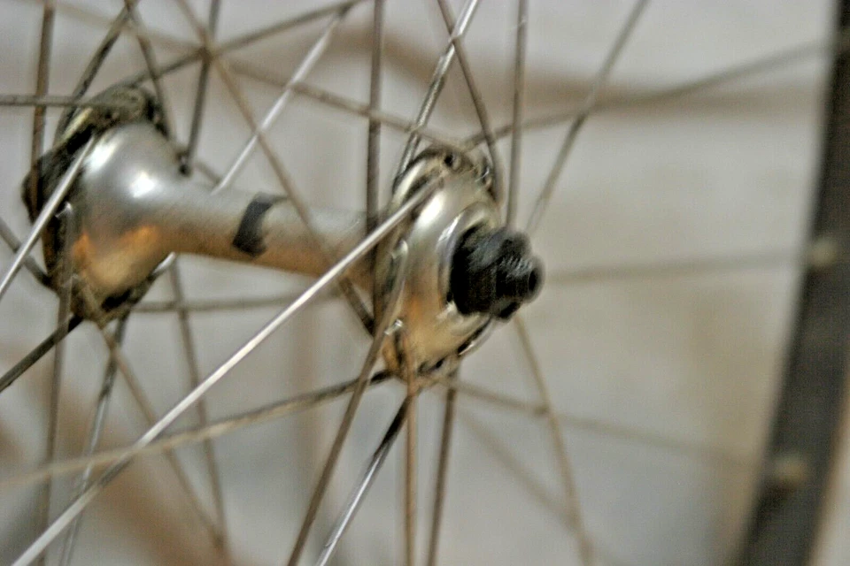 Campagnolo Record 27" Front Road Bike Wheel OLW100 32S AV QR Campy USA Shipper - Image 4 of 4