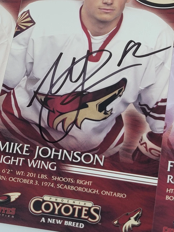 Lot 4 Phoenix Coyotes Signed Player Photos David Tanabe Tyson Nash Mike Johnson - Image 3 of 4