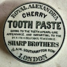 1890’s Sharp Brothers Cherry Tooth Paste London Pot Lid (J724)