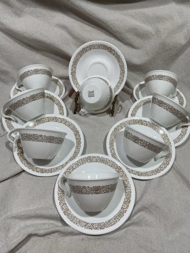 Corelle Vintage Woodland Brown Hook Handle Coffee/Tea Cups Set of 8 EUC! + Plate - Picture 7 of 7