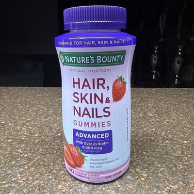 Nature's Bounty Hair, Skin & Nails Gummies 140ct Strawberry Biotin Non-GMO