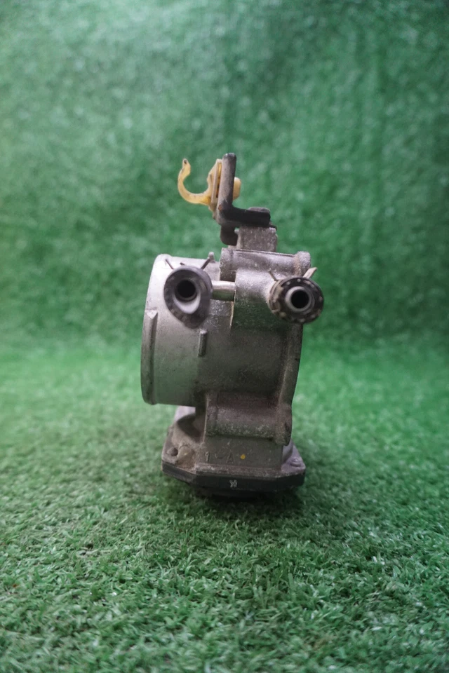 2010 TOYOTA CAMRY 2.5L THROTTLE BODY OEM 220300V010 - Image 2 of 4