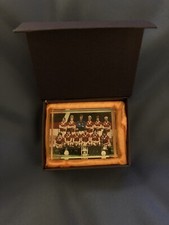 Manchester Utd  1977 Cup  Winners Glass Photobox  Gift Boxed Display Gift Item