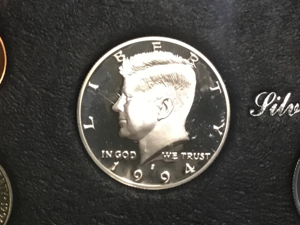 1994 3 SILVER COIN Proof Set Gem Mint US Display Box Vintage 90% Silver - Image 3 of 4