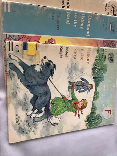 Vintage 1970s Early Reading Dolphin Books x 27 - Picture 8 of 17
