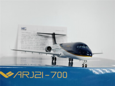 1:200 NG Model COMAC CBJ  ARJ21-700 Passenger Airplane Diecast Aircraft Model