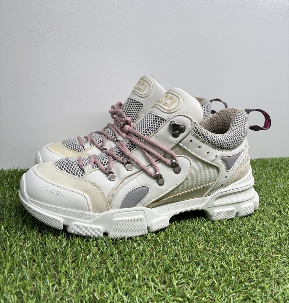 GUCCI スニーカー　26.5 正規品 美品GUCCIレディーススニーカー 23.5cmくらい