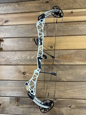 Mathews Title 36 Right Hand White Gen 2 Hamskea Trinity Gas Systm X Strings