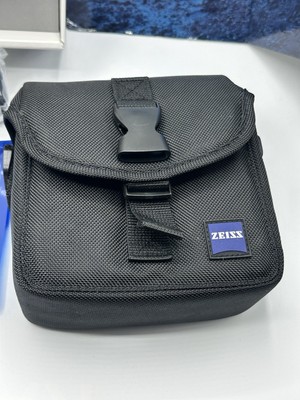 NEW* ZEISS Binoculars Conquest HD 10x32 Made In Germany OPEN BOX
