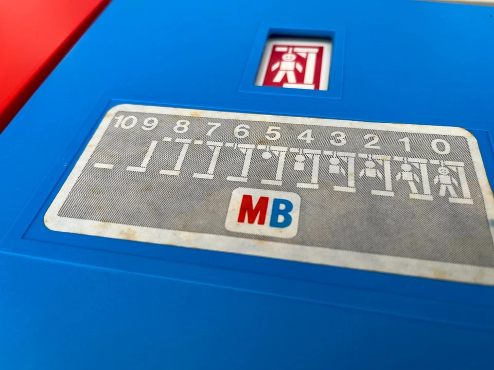 Hangman Board Game Vintage 1976 Vincent Price 100% Complete Christmas Family Fun - Image 3 of 4