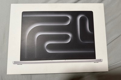 Apple MacBook Pro 16'' (1TB SSD, M3 Max, 36GB) Laptop - Silver - Model A2991