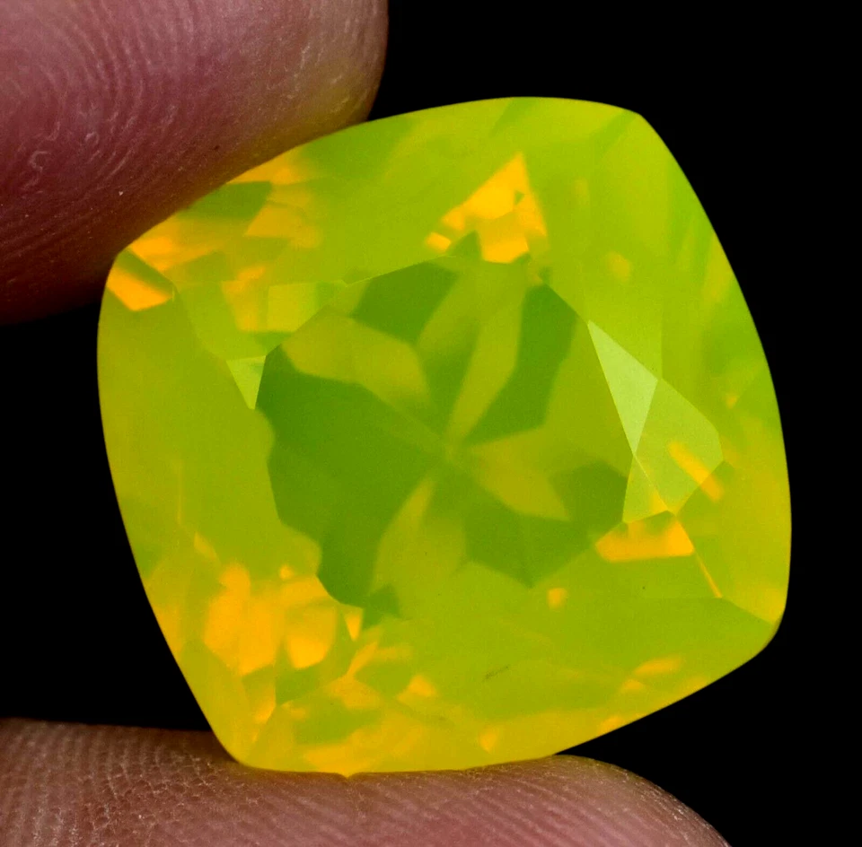 Piedra preciosa suelta sin calentar impecable certificada ópalo amarillo neón natural de 27,10 quilates Foto 3 de 4