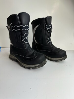 LL Bean Kid Size 2 Black Silver Snow Winter  Boots Insulated