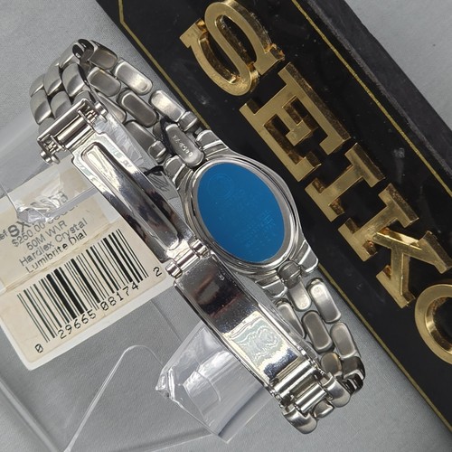 Seiko SXM553 Quartz Lady's Watch Model Silver textured finish - Picture 10 of 13