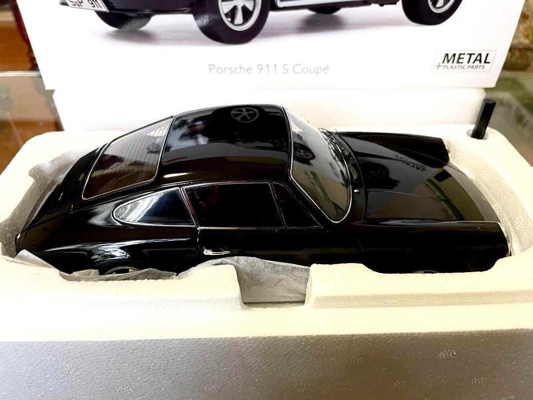 Schuco Porsche 911S Coupe 1973 1:18 Black w/box | eBay