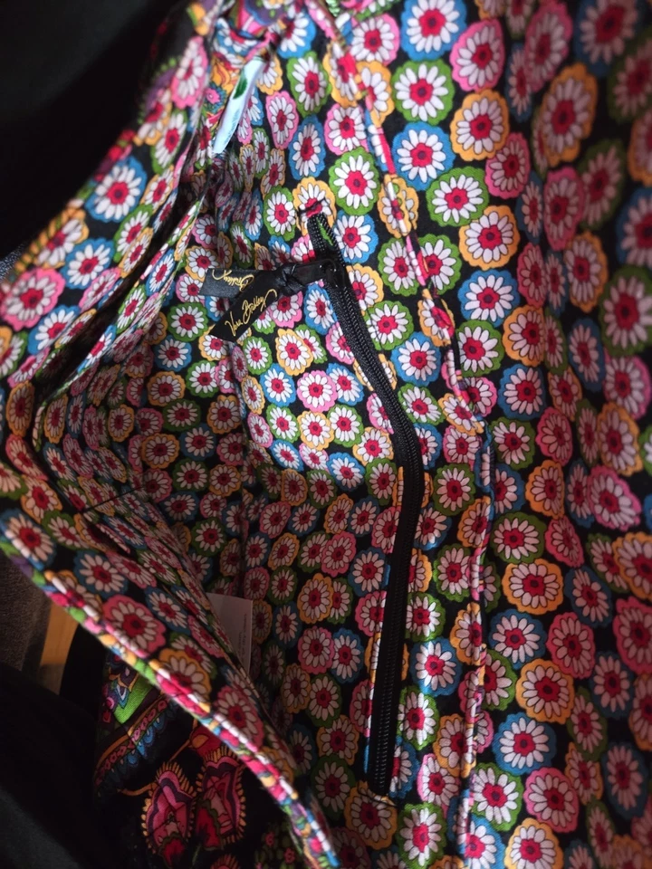 NUEVO CON ETIQUETAS Vera Bradley "Knot Just A Clutch" 'Symphony In Hue' Negro Rosa ¡REGALO PERFECTO! Foto 3 de 4