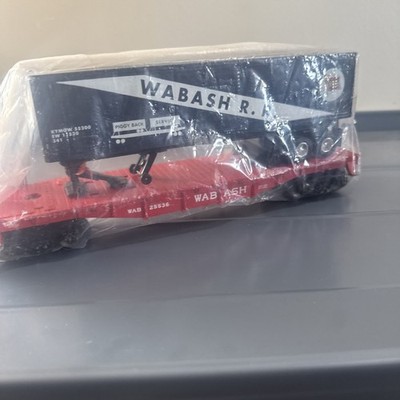 O Scale MTH Wabash Railroad Piggyback Car With 48 Ft Truck Trailer new no box