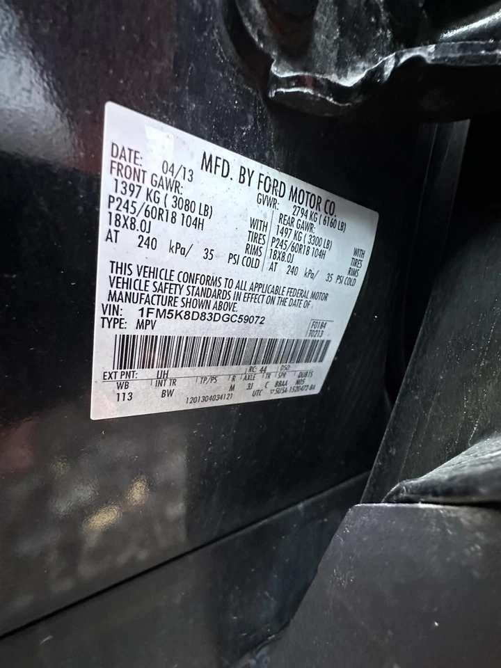Used Front Left Door Assembly Front fits: 2013 Ford Explorer Limited L. Front Le Foto 4 de 4