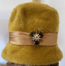 Betmar Mystere Vintage plush Gold Mustard cloche hat bow women's low nap fur