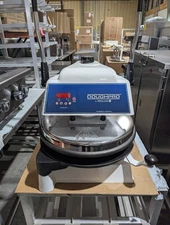 Proluxe Doughpro DP1100 Endurance X1 Pizza Dough Press