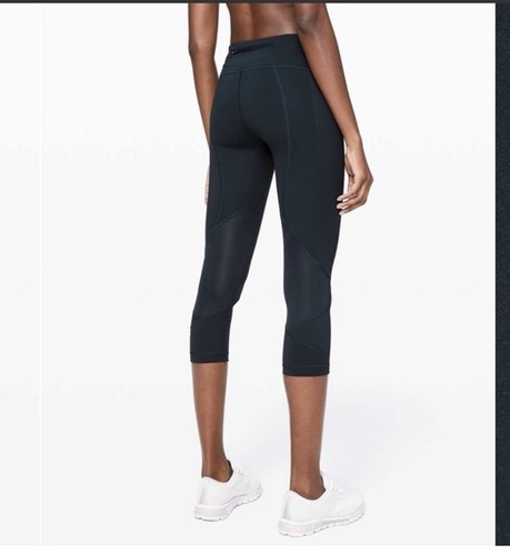 Lululemon Athletica Teal Blue Pace Rival Crop Leggings 22” Size 6