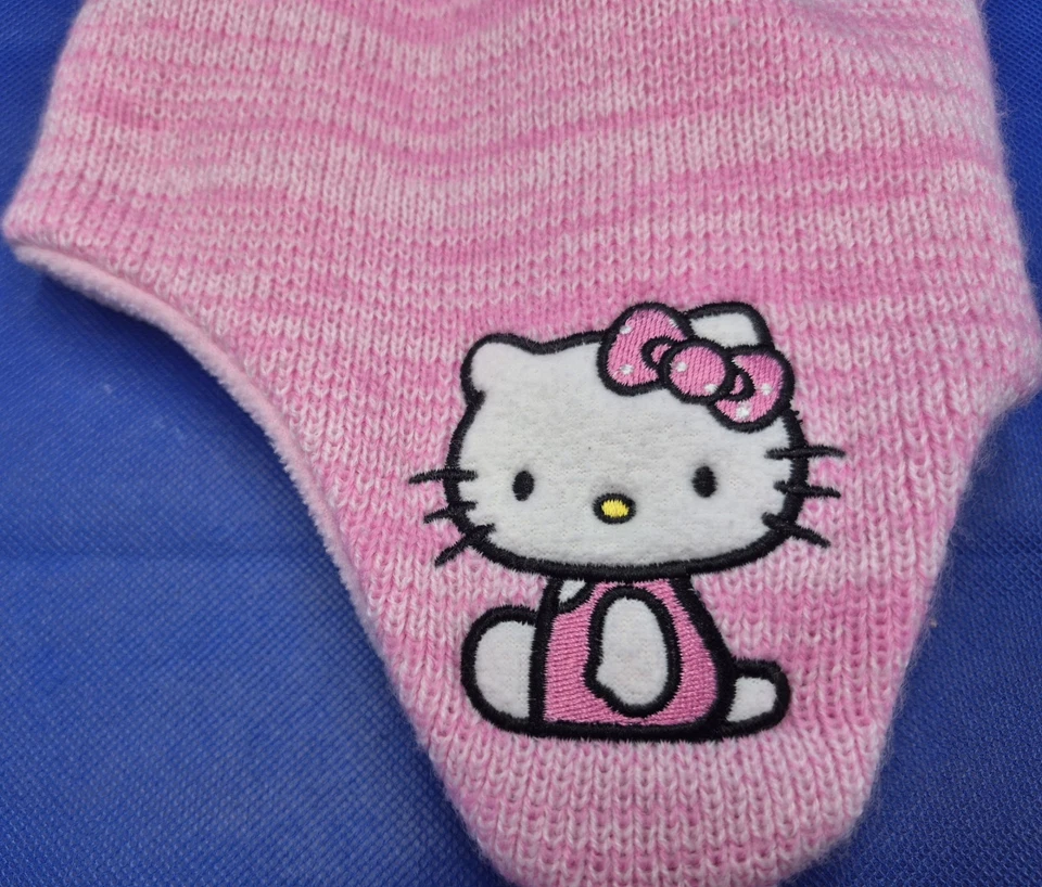 Hello Kitty 粉色羊毛衬里针织无檐帽儿童均码伯克希尔时尚 — 第 3/4 张图片