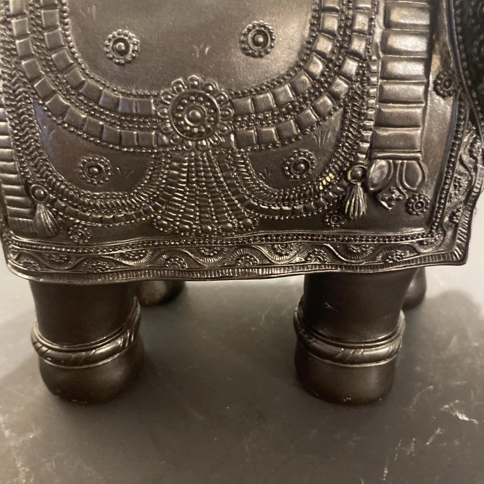 Black Vintage Resin Decorative Elephant Figurine. 9 In. (KP) - Image 3 of 4