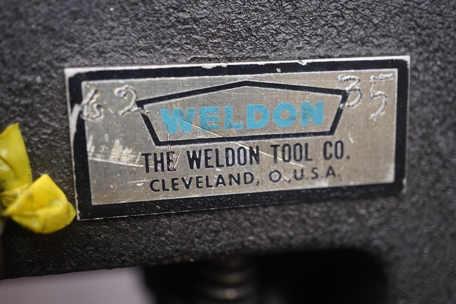 Weldon Tool Tilting Sub Base End Mill Air Bearing Grinding Sharpening