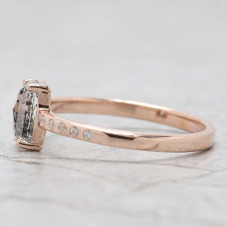 Обручальное подарочное кольцо из розового золота 14 карат с изумрудной солью и перцем 0,77 карата - Изображение 3 из 4