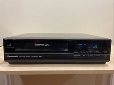 Vintage Panasonic Video Cassette Recorder PV-4720 Digital Quartz Tuning VCR