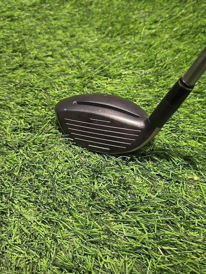 Club de Golf Derecha Adams 4H Híbrido 22° Super S Idea VST Senior A Flex 39" UPC462 Foto 2 de 4