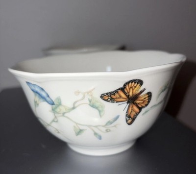 Lenox Butterfly  Meadow Scalloped 4-Piece Rice Bowl Set 5.75''- Bumble Bee Insid