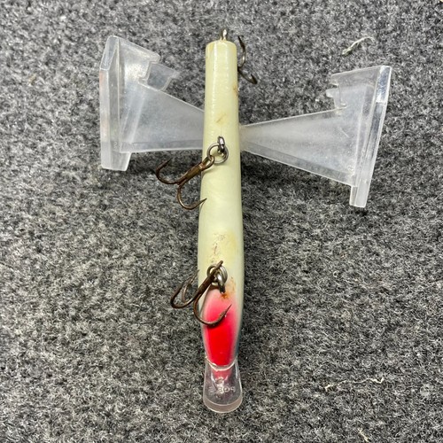 Poe's Spitfire 1600 Super Cedar Vintage Jerkbait Fishing Lure 4" - 117 Blue - Picture 9 of 9