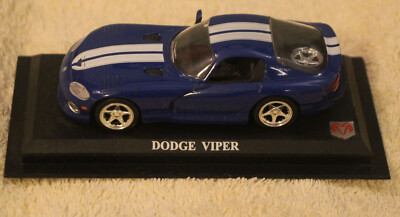 DODGE VIPER - Die Cast 1/43 - ??DELPRADO blau-weiss