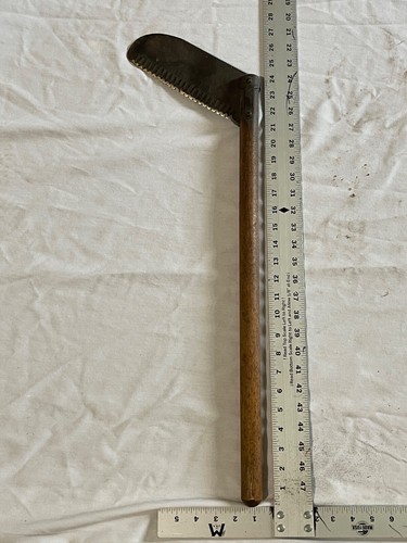 Vintage Corn Cutter ~ Primitive Farm Tool ~ Sickle 27" long