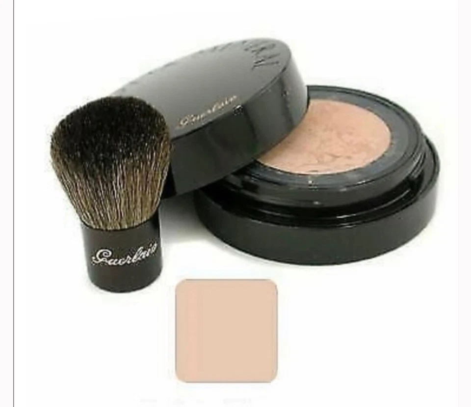 Guerlain Terracotta Mineral Flawless Bronzing Powder with Brush #01 Light - Image 4 of 4