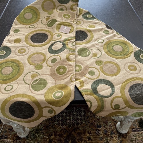 Saro Tapestry Table Runner Retro Open Circles Geometric Tassels Greens 72" NWT - Picture 5 of 8