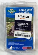 Petsafe cat harness and bungee leash with adjustable sternum adjusts for fit