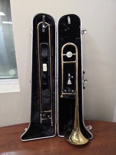Bundy By Selmer Student Trombone In Hard Case