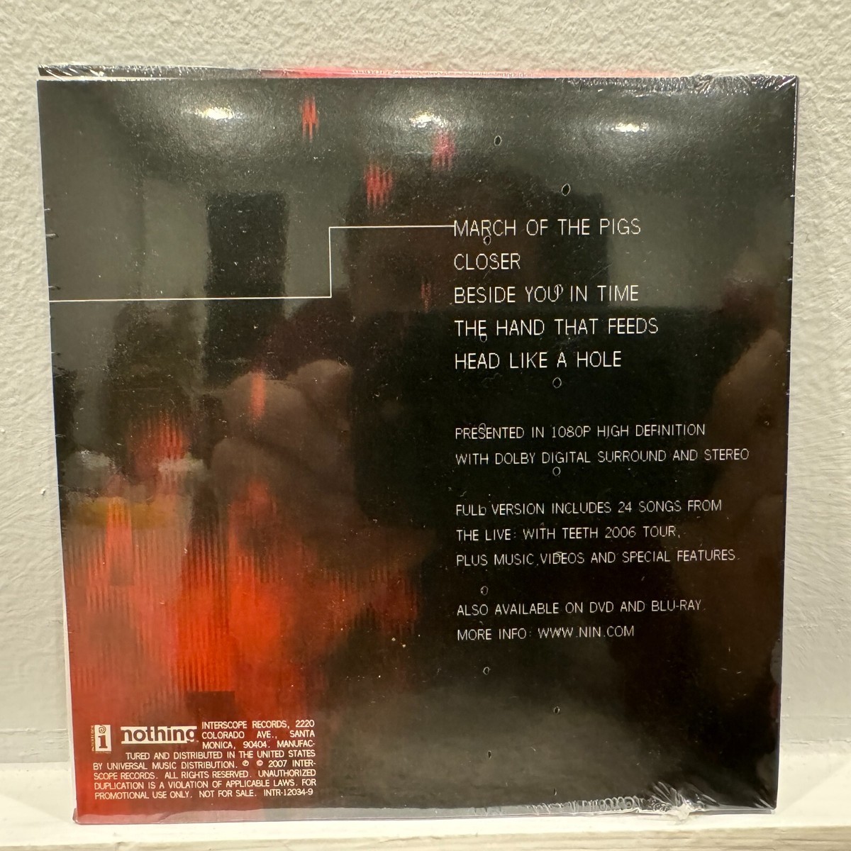 ビサイド・ユー・イン・タイム [DVD] Amazon.com: Nine Inch Nails Live - Beside You in Time : Nine