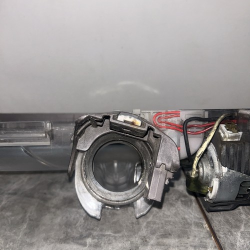 Dyson DC25 Bürstenkopf Hauptteile. 1 Pin & kleine Endabdeckung für End Of Head Miss - Bild 8 von 16
