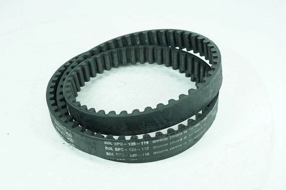 06 Harley Touring Electra Glide Classic OEM correa de transmisión trasera 139T 1-1/8" 40024-04 Foto 2 de 4