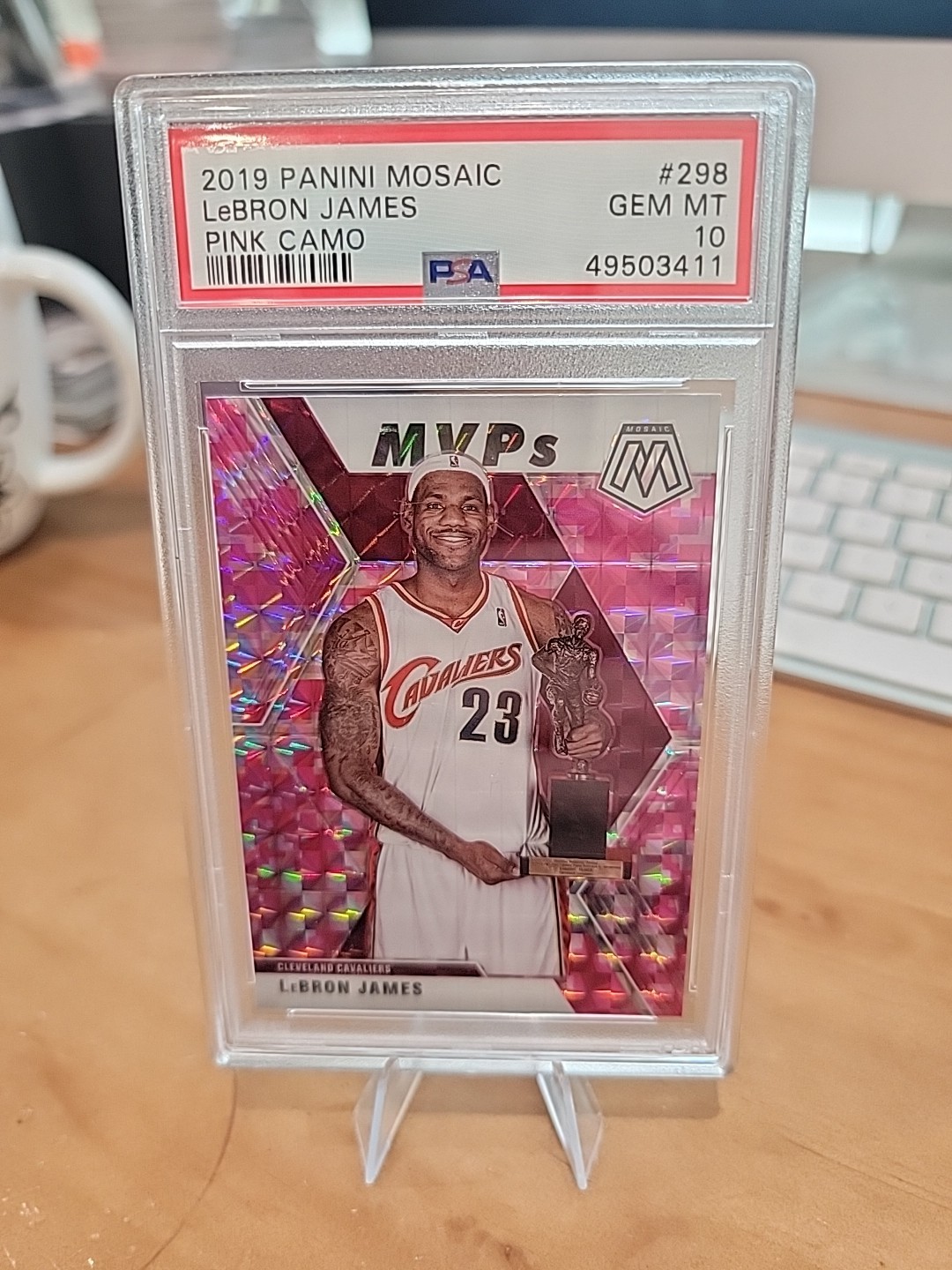 PSA 10 - GEM MINT LeBron James Pink Camo MVP 2019 Panini Mosaic #298 Cavs Lakers