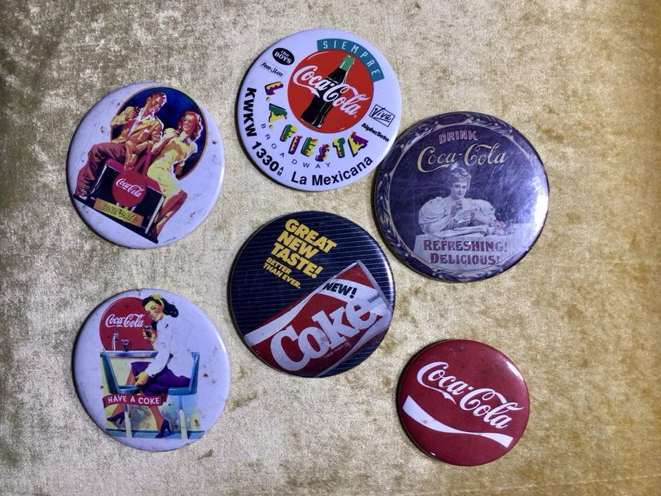 6 Assorted Retro Coca’Cola / Coke Buttons - Image 3 of 4