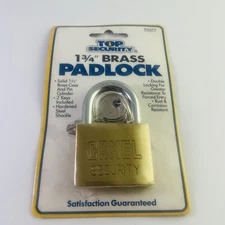 VTG Camel Security 1 3/4” Brass Padlock W 2 Keys & Hardened Steel  Shackle NEW