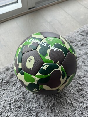 A BATHING APE  ☆2014 1stカモ サッカーボール グリーン s-l400.jpg