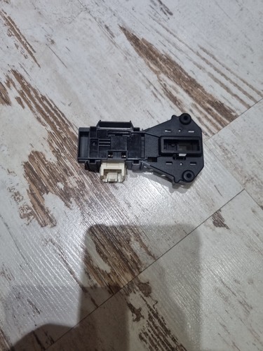 Waschmaschine BAUKNECHT WA PLUS 744 A+++  Türverriegelung Schloss 461971428361