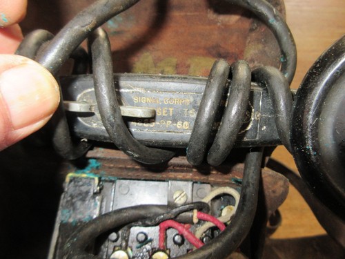 Original from Depot US Army Fieldphone Telephone Signal Corp Phone Pioneer WWII  - Picture 6 of 6